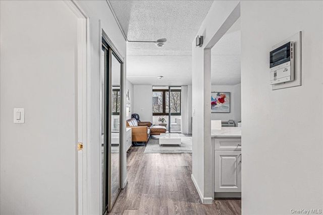 800 Willis Avenue 115, Albertson, NY 11507