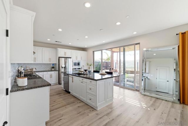 994 Camino Cantera, Chula Vista, CA 91913