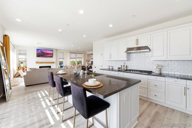 994 Camino Cantera, Chula Vista, CA 91913