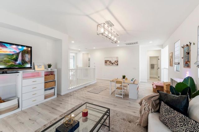 994 Camino Cantera, Chula Vista, CA 91913