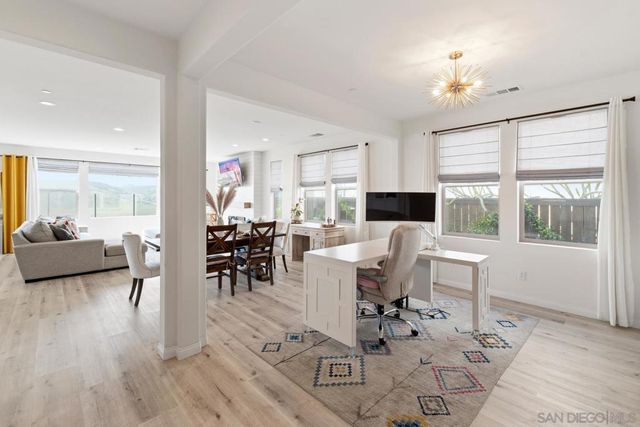 994 Camino Cantera, Chula Vista, CA 91913