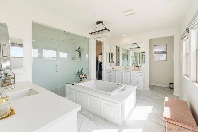 994 Camino Cantera, Chula Vista, CA 91913