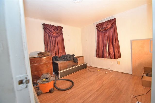 7 Lincoln Ave, Randolph, MA 02368
