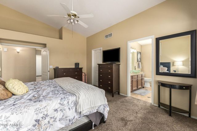 1518 S FERN Drive, Gilbert, AZ 85296