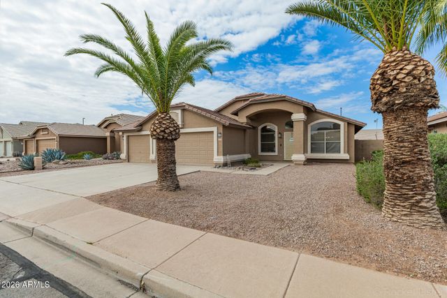 1518 S FERN Drive, Gilbert, AZ 85296