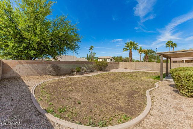 1518 S FERN Drive, Gilbert, AZ 85296