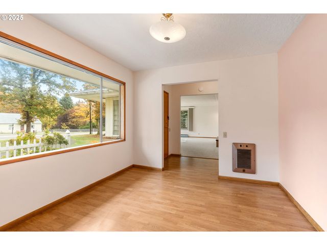 1412 N MAIN Ave, White Salmon, WA 98672