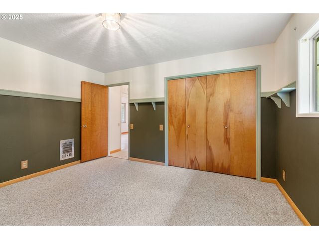 1412 N MAIN Ave, White Salmon, WA 98672