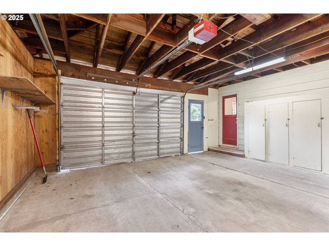 1412 N MAIN Ave, White Salmon, WA 98672