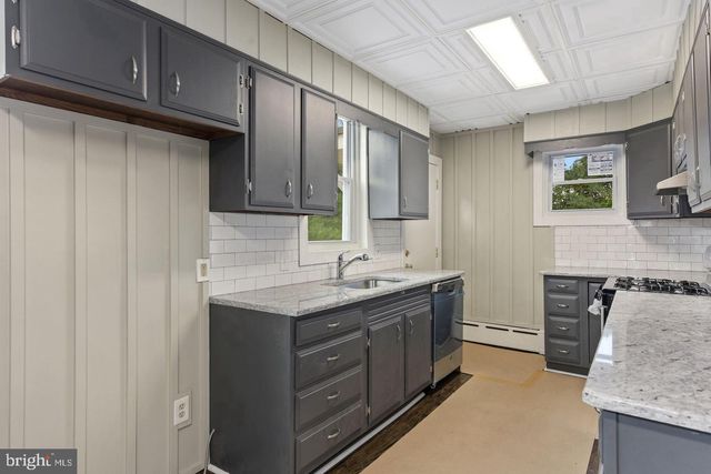 120 WHITE HORSE PIKE, Collingswood, NJ 08107