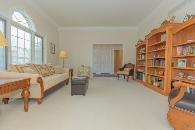 2029 Duffers Drive, Evansville, IN 47725