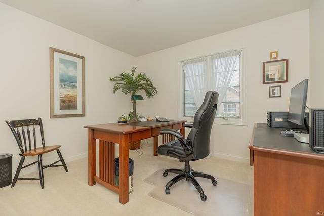 2029 Duffers Drive, Evansville, IN 47725