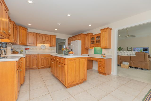 2029 Duffers Drive, Evansville, IN 47725