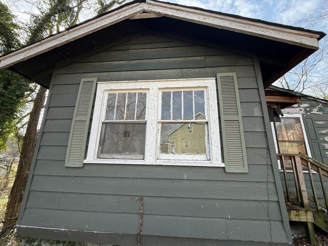 1114 Jarvis Avenue, Chattanooga, TN 37411