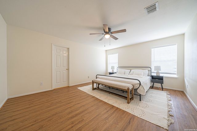 10259 CRYSTAL VW, Universal City, TX 78148