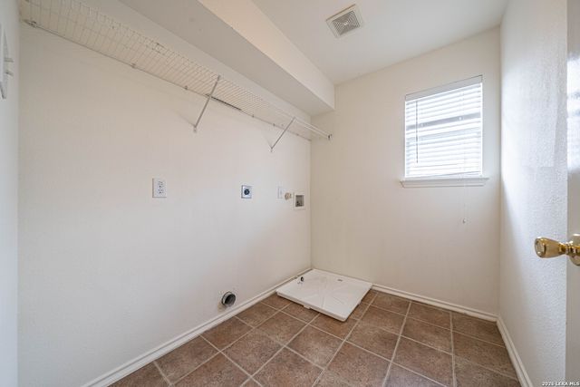 10259 CRYSTAL VW, Universal City, TX 78148