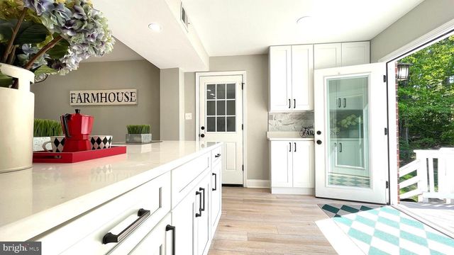 9207 ANTELOPE PL, Springfield, VA 22153