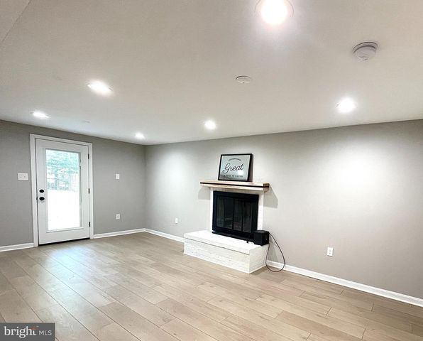 9207 ANTELOPE PL, Springfield, VA 22153