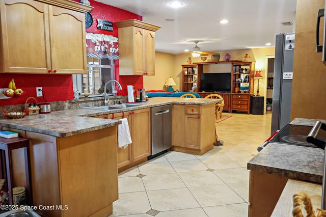 686 Joy St Street, Sebastian, FL 32958