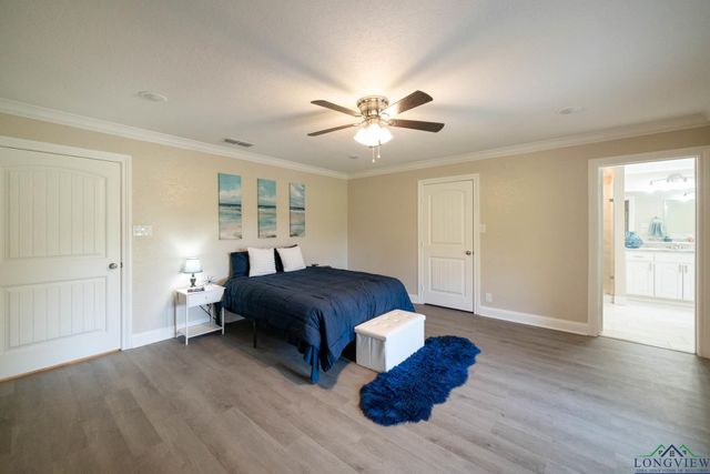 5026 E Country Club Rd, Longview, TX 75602