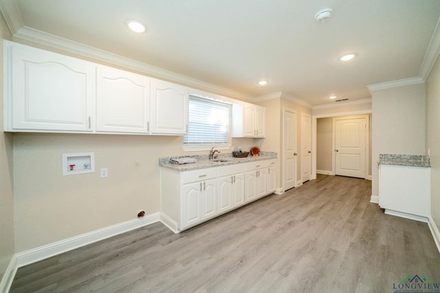 5026 E Country Club Rd, Longview, TX 75602