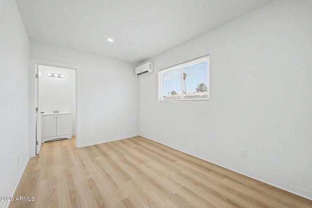 1926 W SAN MIGUEL Avenue, Phoenix, AZ 85015