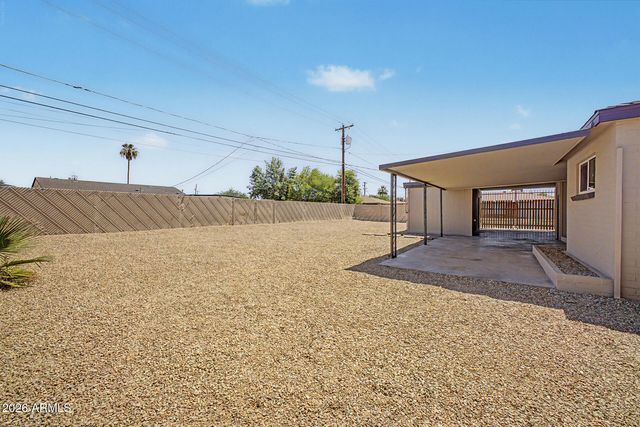 1926 W SAN MIGUEL Avenue, Phoenix, AZ 85015
