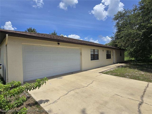644 Serenade Terrace, Lake Placid, FL 33852