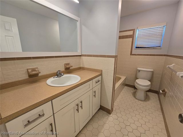 644 Serenade Terrace, Lake Placid, FL 33852