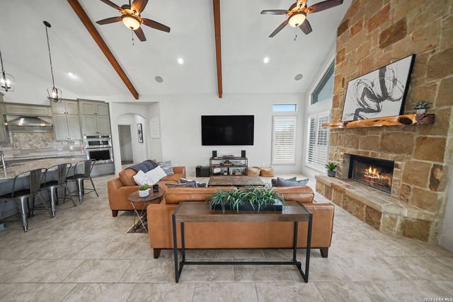 120 Haycraft, Marion, TX 78124