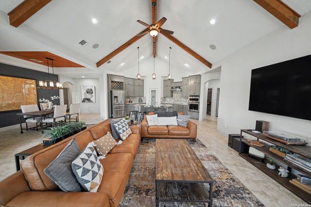 120 Haycraft, Marion, TX 78124