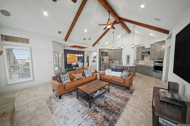 120 Haycraft, Marion, TX 78124