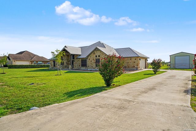 120 Haycraft, Marion, TX 78124