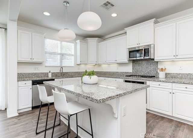 111 Fixie, Irvine, CA 92618