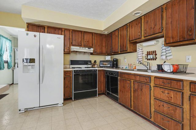 6777 W Magnolia, Michigan City, IN 46360