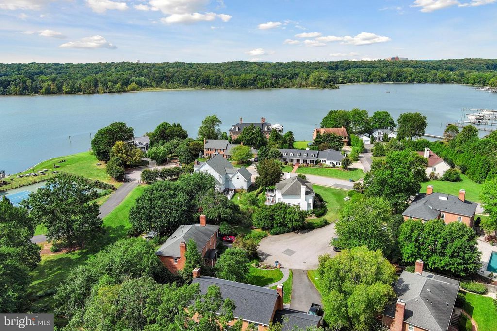 4505 DOLPHIN LN, Alexandria, VA 22309