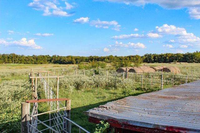 421 Fm 845, Cameron, TX 76520