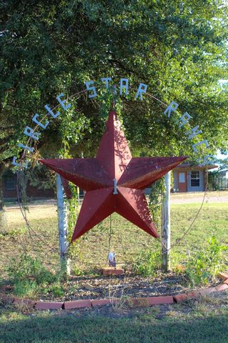 421 Fm 845, Cameron, TX 76520