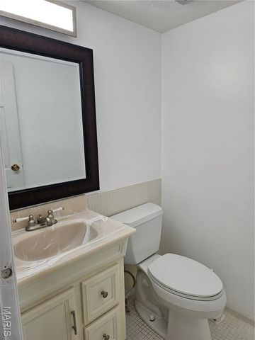 13410 Forestlac Drive, Chesterfield, MO 63141