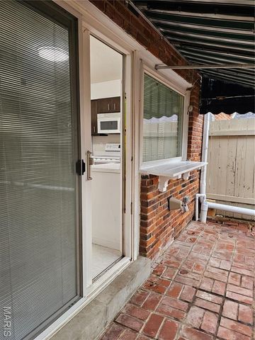 13410 Forestlac Drive, Chesterfield, MO 63141