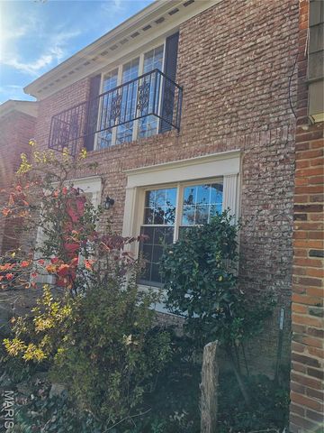 13410 Forestlac Drive, Chesterfield, MO 63141