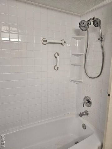 13410 Forestlac Drive, Chesterfield, MO 63141