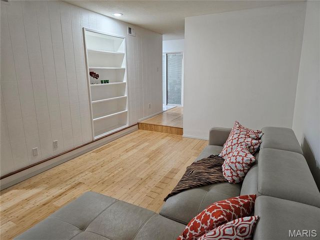 13410 Forestlac Drive, Chesterfield, MO 63141