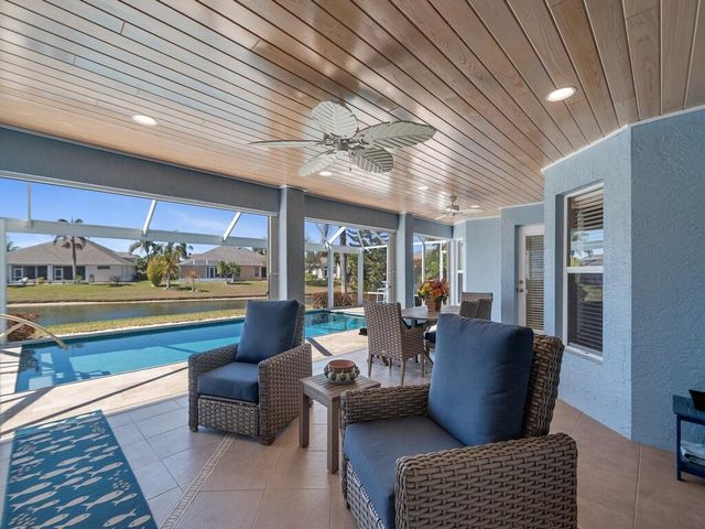 431 W Temple Court SW, Vero Beach, FL 32968