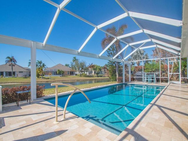 431 W Temple Court SW, Vero Beach, FL 32968