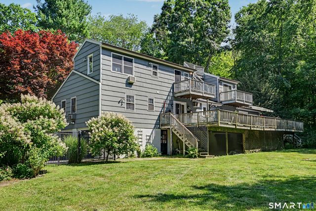 49 Blue Spruce Circle, Weston, CT 06883