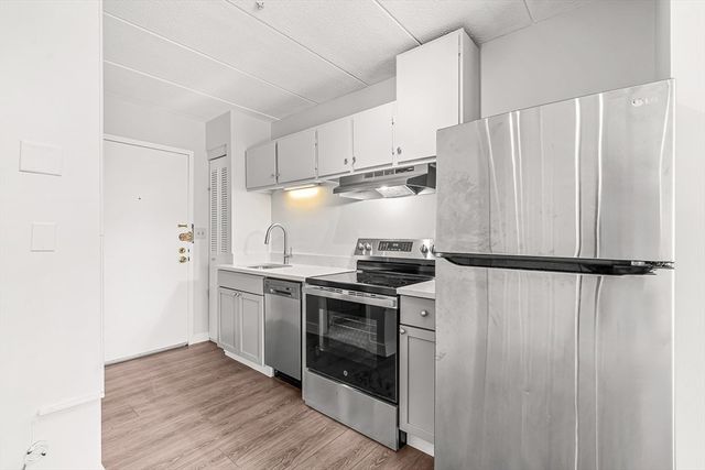 881 Broadway 28, Everett, MA 02149