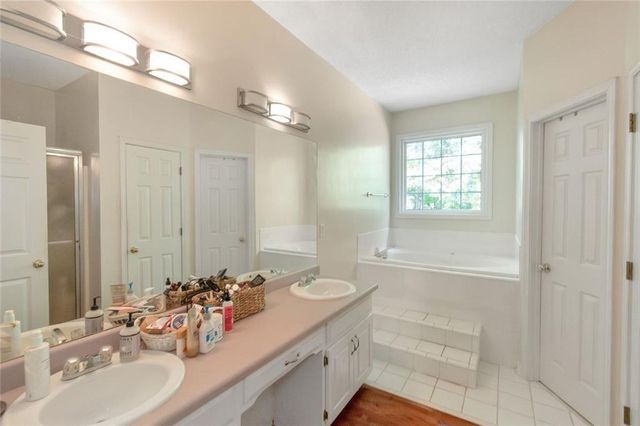736 Ellison Road, Tyrone, GA 30290