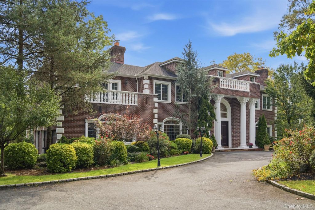 147 Bacon Road, Old Westbury, NY 11568 — exterior