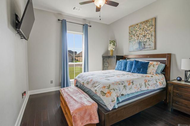 42158 Eagles Eye St, Prairieville, LA 70769